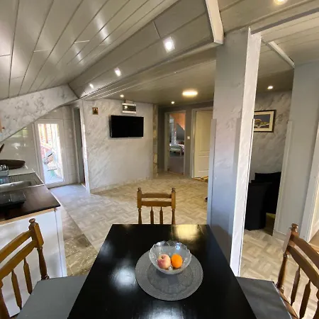 Vista Point 바이나 바슈타