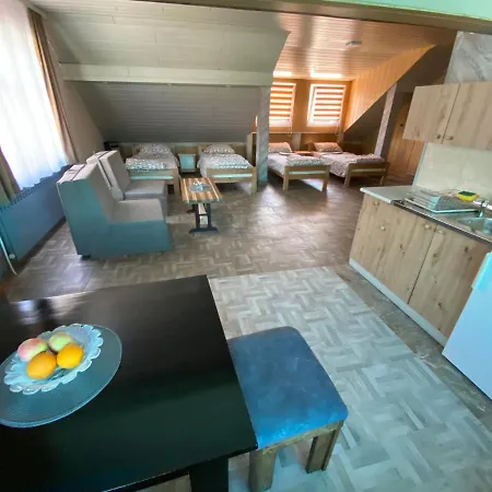 Vista Point Apartment *